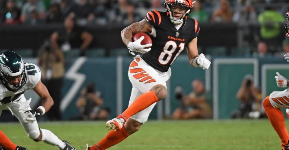 Jermaine Burton reportedly dealing with minor knee swelling