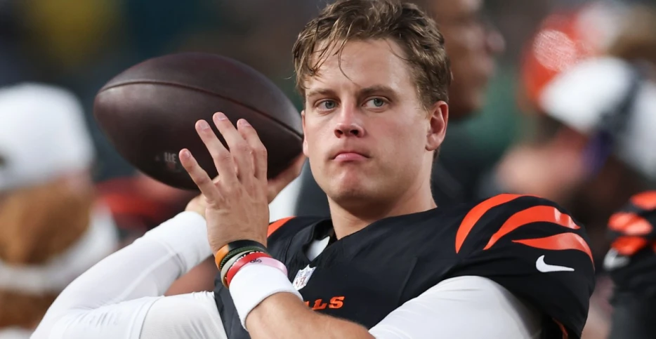 Joe Burrow compared to NFL legend Joe Montana