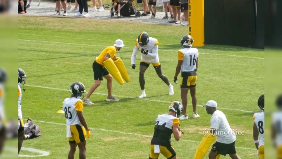 Khan Still Feels ‘Really Good’ About Steelers’ WR Room