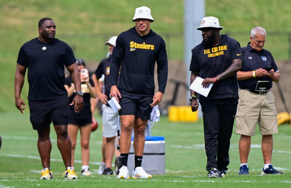 Steelers Star Pass Rusher Working Towards Return