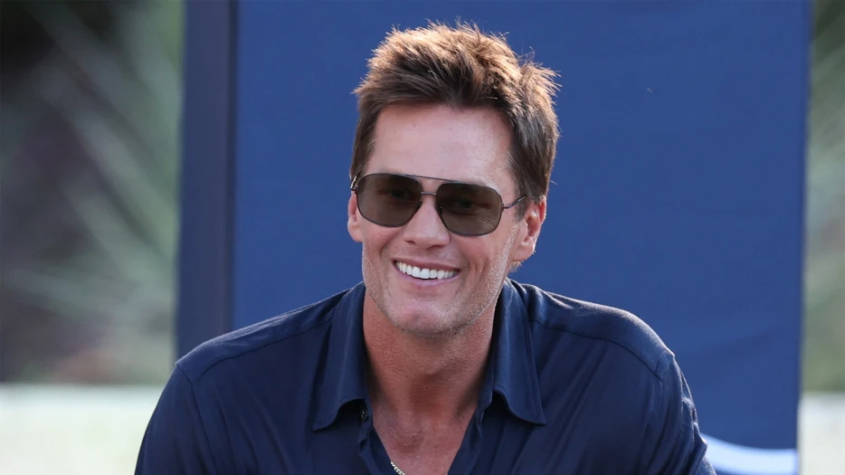 Tom Brady Discusses His ‘Growing Pains’ As A Broadcaster, Bill Belichick’s Move To UNC