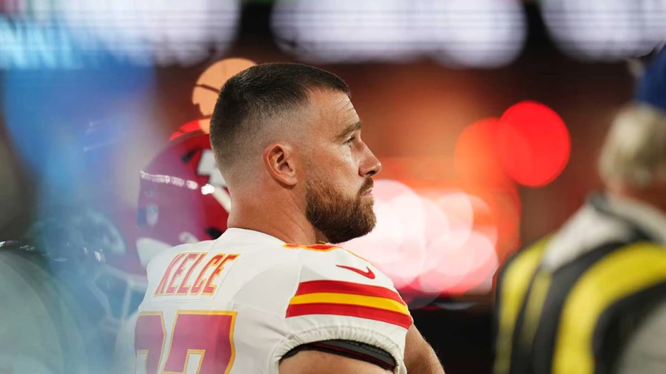 Travis Kelce gives advice on public scrutiny amid Taylor Swift relationship