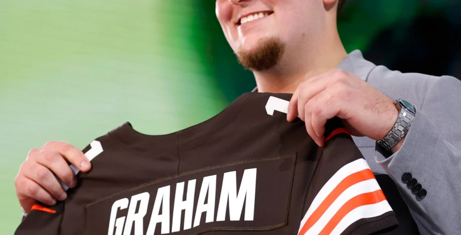 Which Browns rookie has the best chance of having a standout season?
