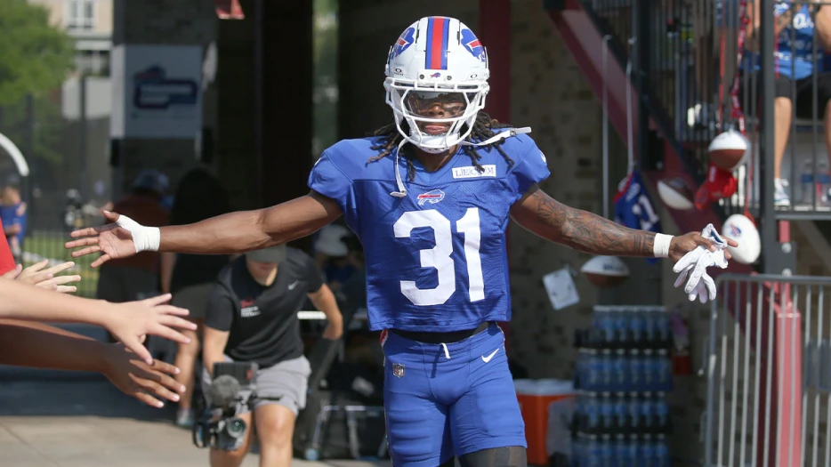 Bills’ Maxwell Hairston is off crutches, but he’s not out of IR woods just yet