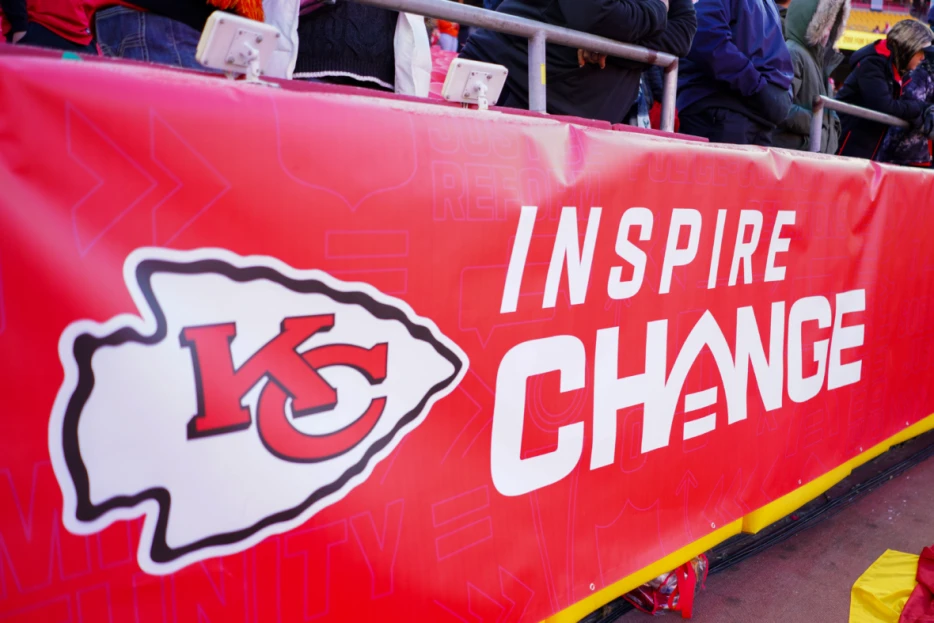 Chiefs Worth Less Than Texans and Falcons? Dynasty Team Gets Stunning Valuation Update