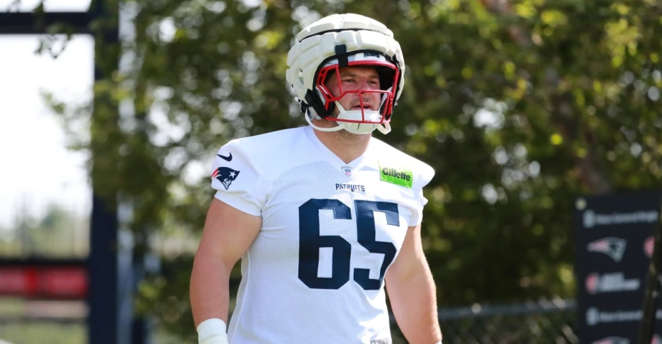 Garrett Bradbury brings extra motivation to Patriots-Vikings joint practices