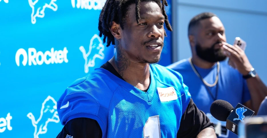 Jameson Williams and former Lion throw punches at Detroit-Miami joint practices