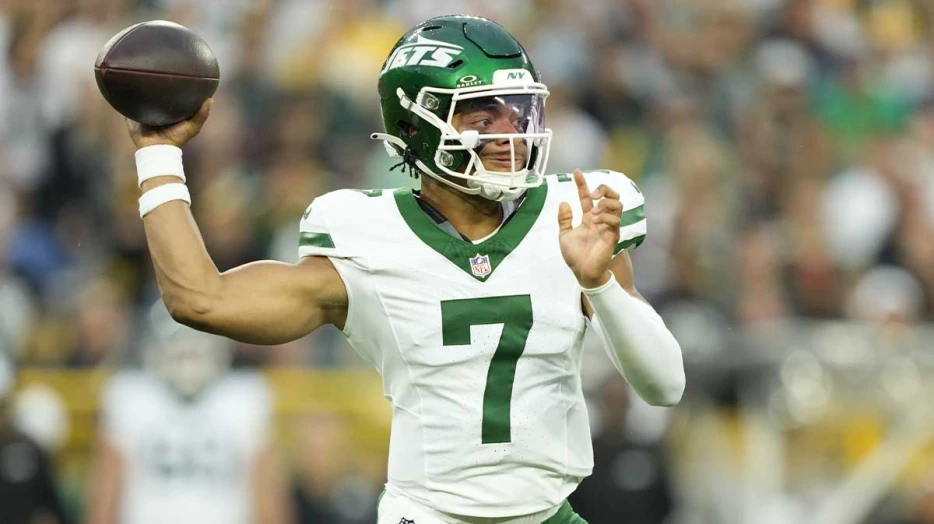 Jets’ Justin Fields opens up about being ‘low-key addicted’ to powerful habit
