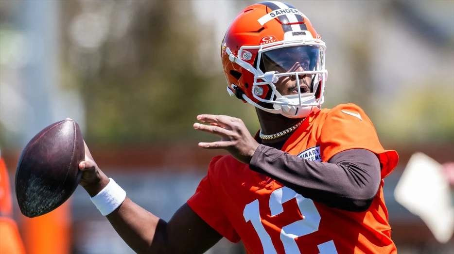 Shedeur Sanders adds to Browns’ QB injury woes with practice scare