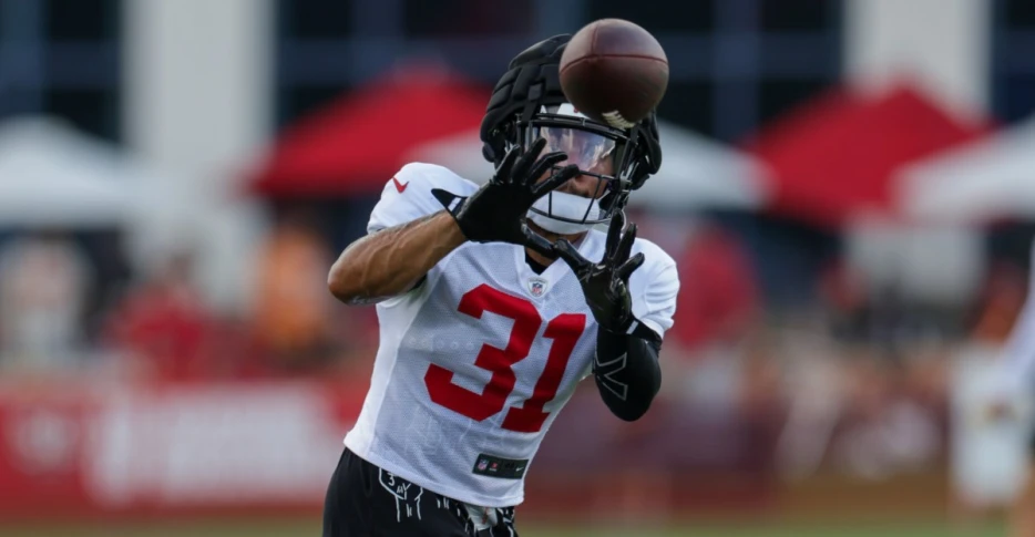 Antoine Winfield, Jr. sidelined with ‘lower leg issue’