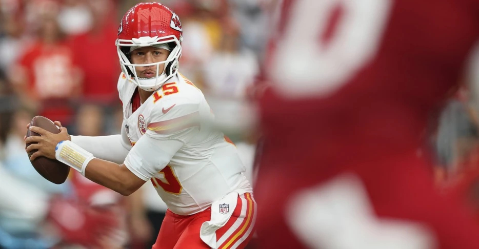 Arrowheadlines: The Chiefs ceiling is 13 wins — floor is 8