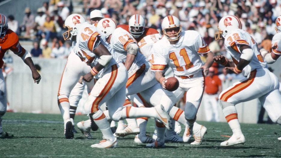 Buccaneers will celebrate their 50th season with original 1976 uniforms in home opener