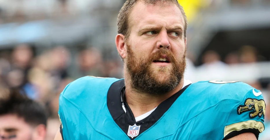 Former All-Pro guard and potential Seahawks free agent option has retired