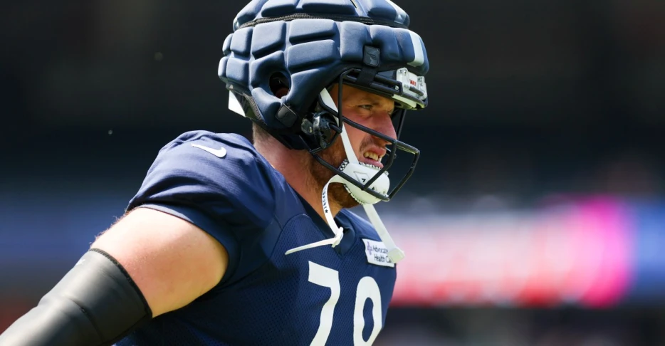 Has Theo Benedet jumped Kiran Amegadjie on the depth chart?