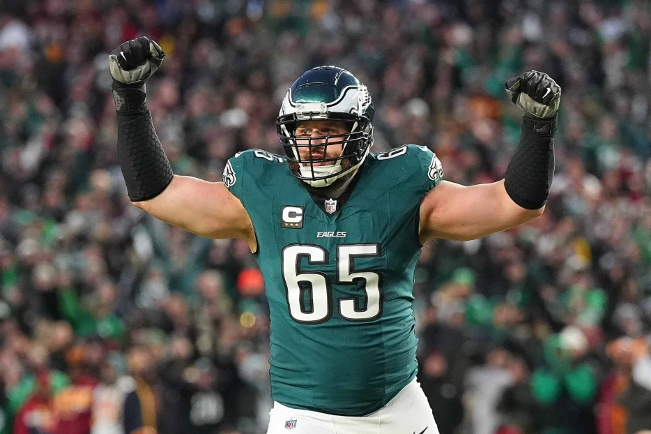 Lane Johnson Has High Praise For 1 Eagles Defender