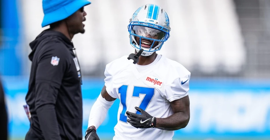 Lions place 2 on IR, sign ALL-UFL OL, CB as replacements
