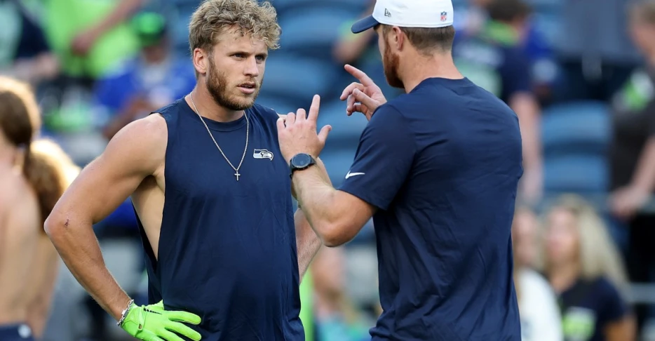 Seahawks to play Sam Darnold, other starters against Chiefs