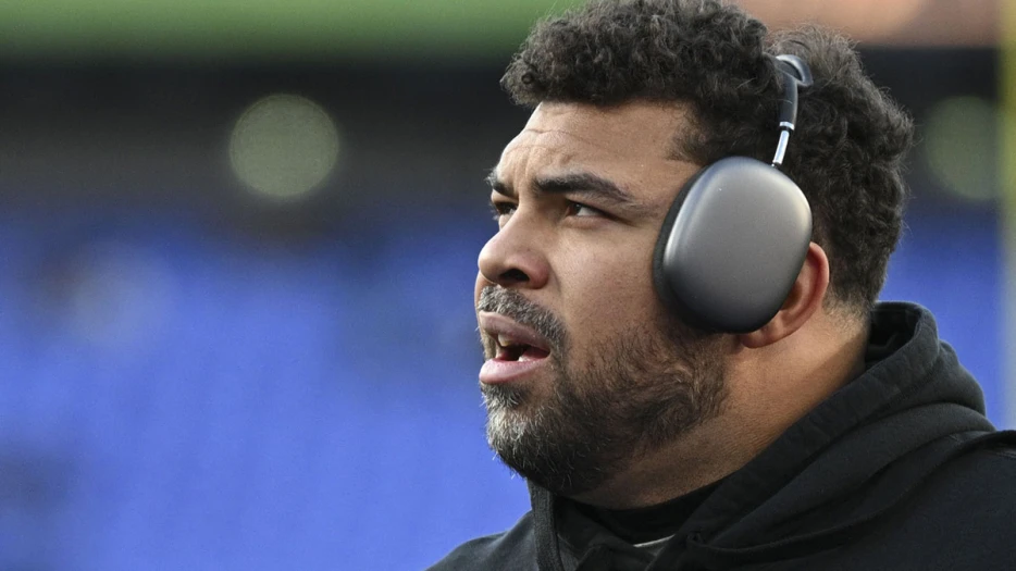Steelers’ Cam Heyward blasted by former GM amid contract drama