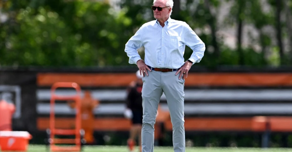 Browns domed stadium plan hits a snag