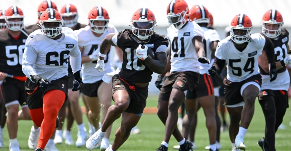 Browns offensive depth chart prediction with Quinshon Judkins, Isaiah Bond
