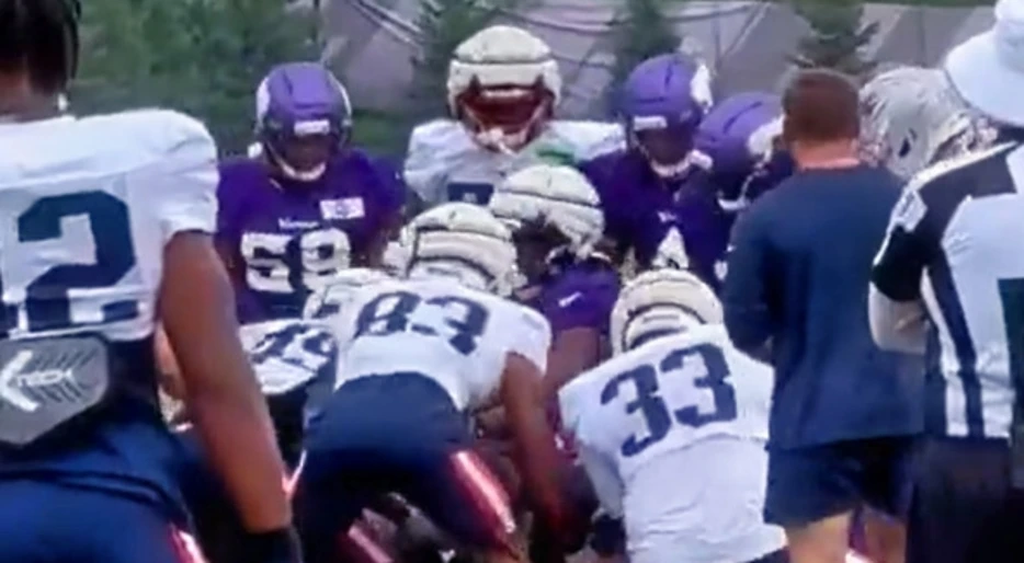 Patriots HC Mike Vrabel Dives into Wild Practice Brawl Again – Ends Up Buried at Bottom of Pile in Shocking Chaos