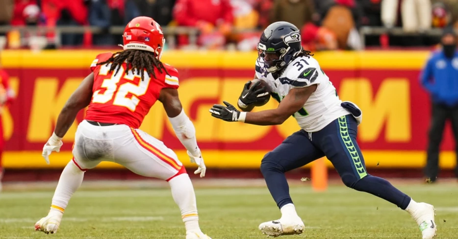 Pre-Snap Reads 8/15: Game Day!
