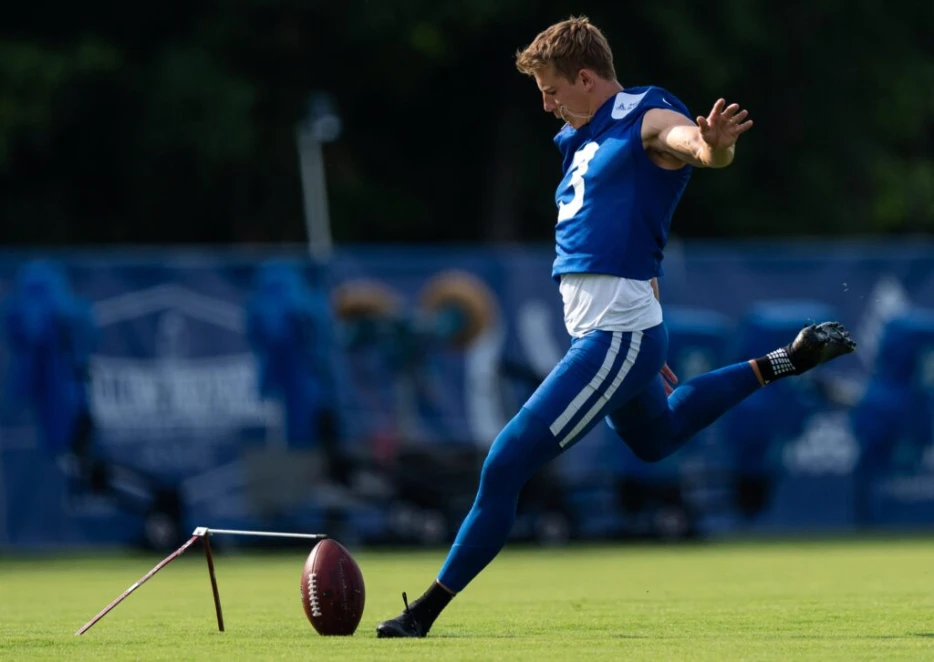 Spencer Shrader Leading Colts’ Kicking Competition