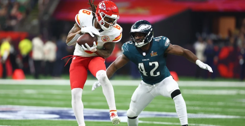 Oren Burks looks to bring stability and Super Bowl experience to Cincinnati