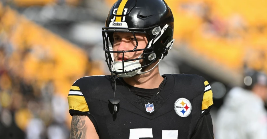 Steelers EDGE Nick Herbig suffers injury vs. Buccaneers