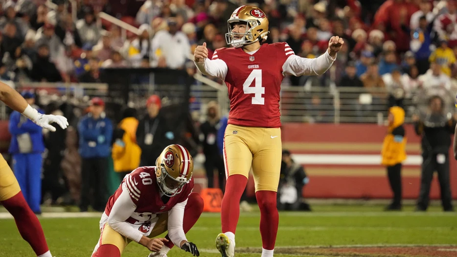 49ers’ Kyle Shanahan drops mic on Jake Moody: ‘Kicked his a** off’