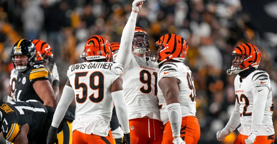 Bengals are listening to trade offers for Trey Hendrickson