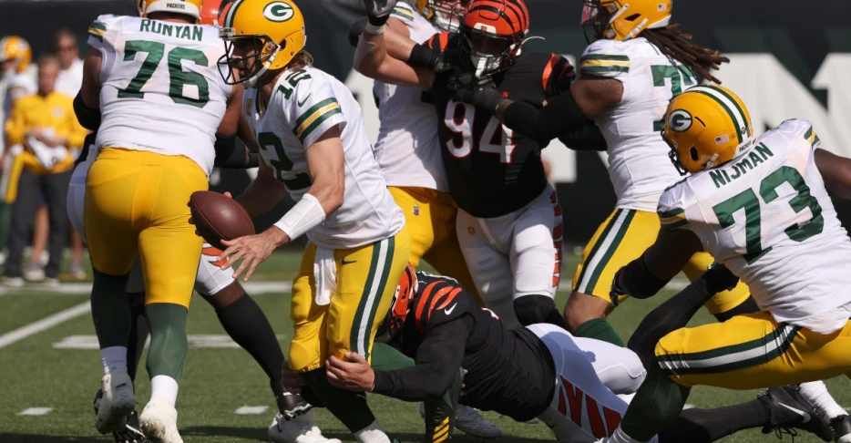Bengals are open to a trade for Trey Hendrickson
