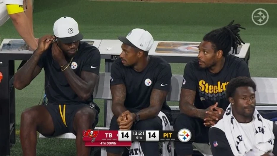 Chris Hoke Expects Steelers To Play ‘Really Sloppy Football’ After Sitting Starters In Preseason, Preaches Patience