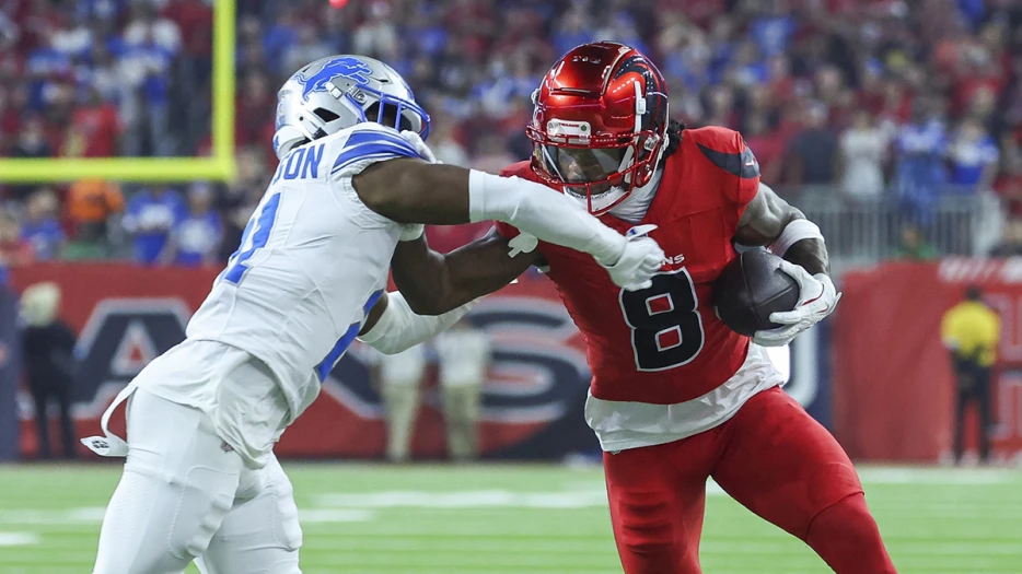 Eagles acquire John Metchie III in Texans trade