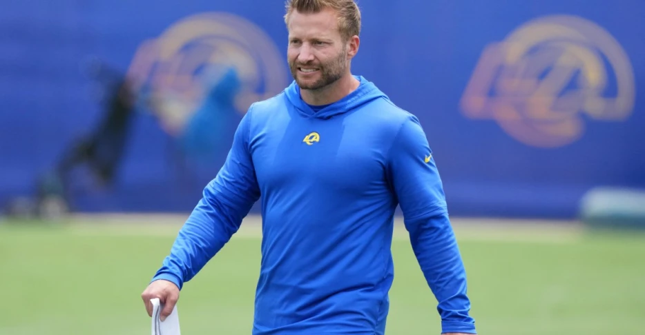 Rams surprise media with latest Stafford update