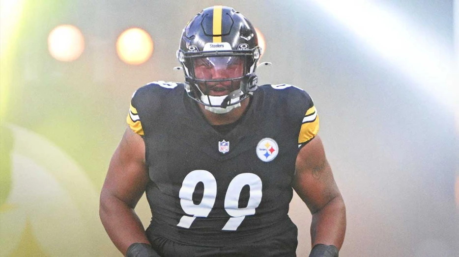 Steelers’ 1st-round pick drops ‘pressure makes diamonds’ bar after 1st career sack