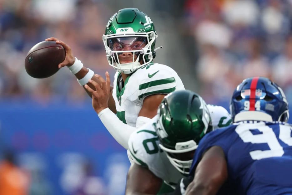 4 Veteran QB’s Jets Should Target as Justin Fields Struggles Continue, Including Kenny Pickett