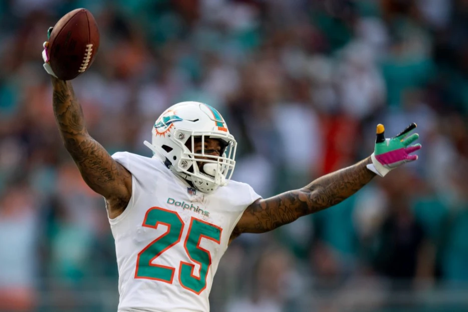 Colts Sign CB Xavien Howard