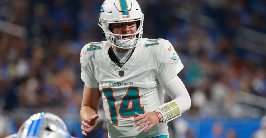 Quinn Ewers bounces back – The Splash Zone 8/18/25
