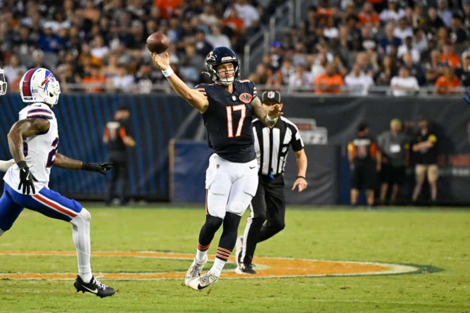 Tyson Bagent locks up Bears backup quarterback job with impressive outing vs. Bills