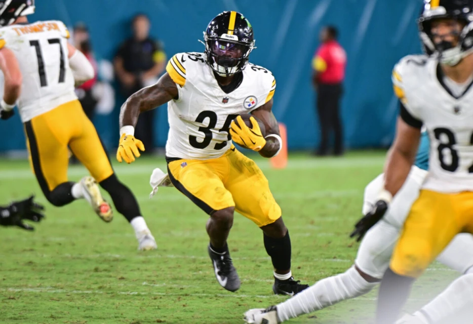 Unheralded Steelers Running Back Taking Full Advantage of Opportunity