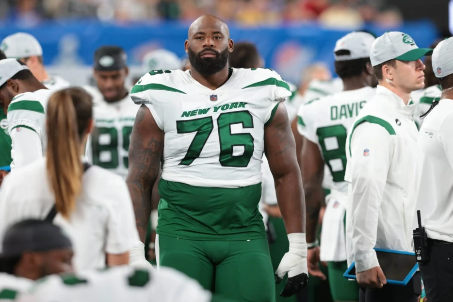 Commanders Signing OT George Fant