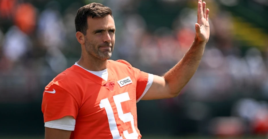 Daily Dawg Chow 8/19: Browns news, Joe Flacco officially named starter, more