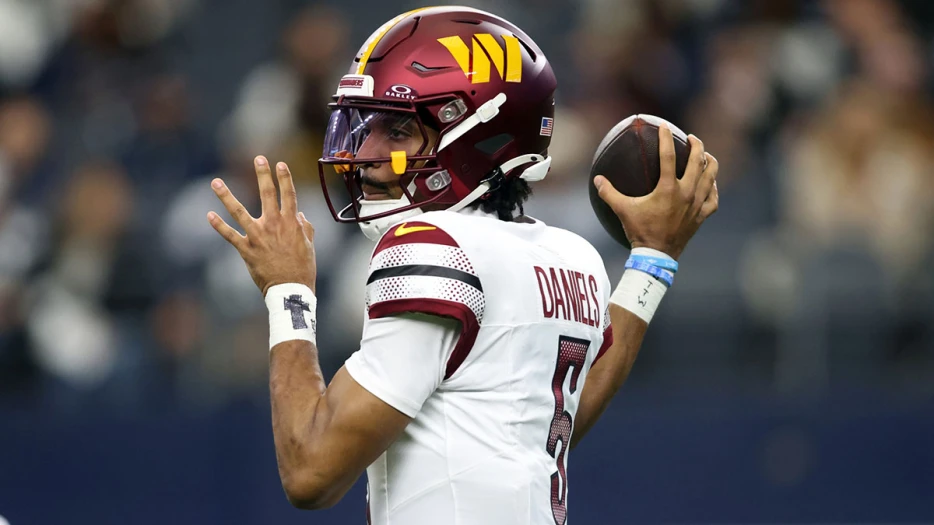 Jayden Daniels explains thinking behind risky play vs. Bengals