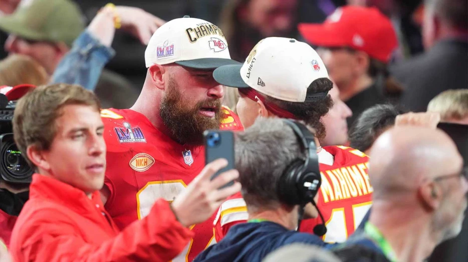Patrick Mahomes, Travis Kelce react to secret bunker under stadium