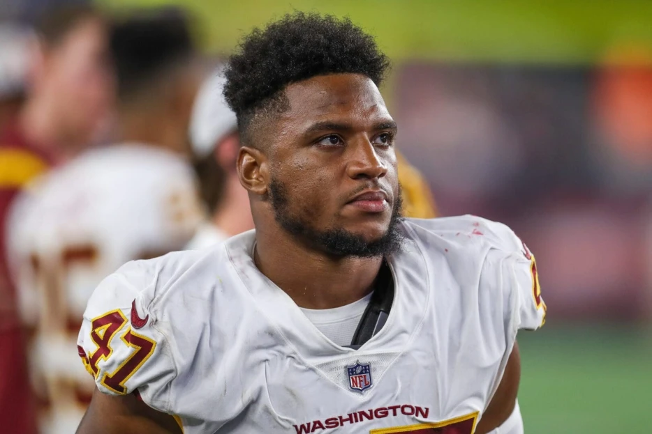Titans Release LB Khaleke Hudson