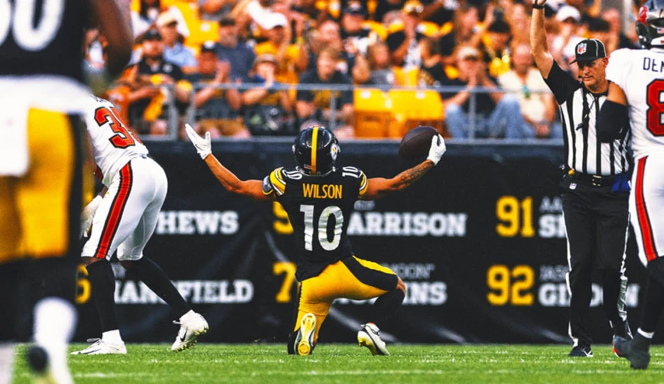 Aaron Rodgers on Roman Wilson: Steelers are 'Going to Hold Him to High Standard'