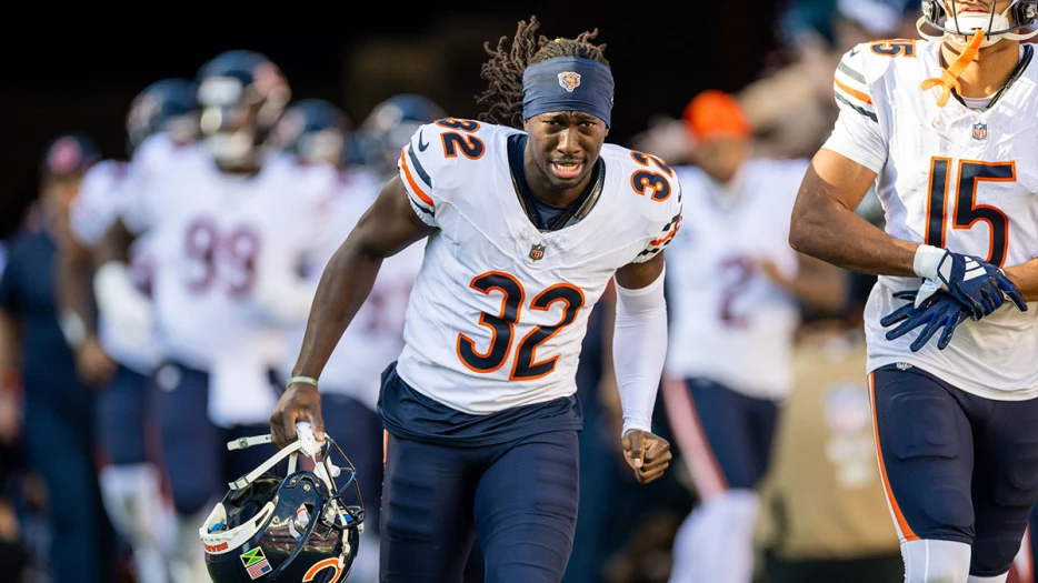 Bears CB done for season with torn patellar tendon