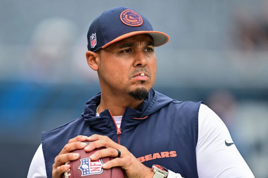 Bears give young QB multi-year contract extension