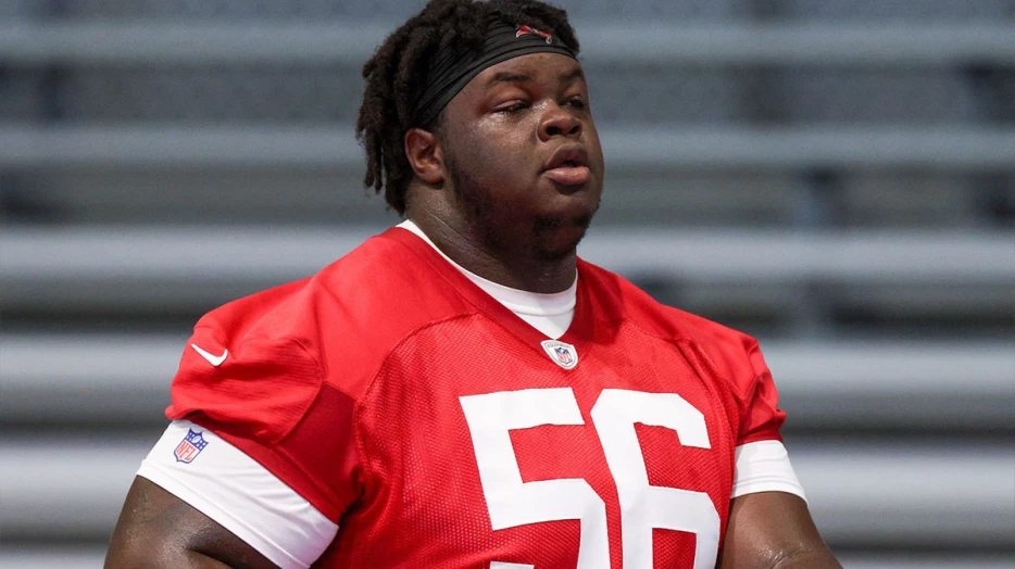 Buccaneers HC Todd Bowles has ‘long-term plans’ for 464-pound rookie